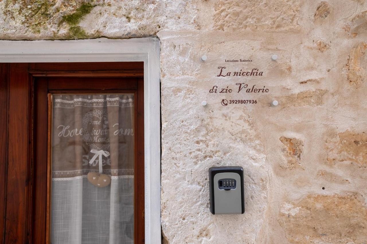 La Nicchia Di Zio Valerio Villa Ceglie Messapica Exterior photo